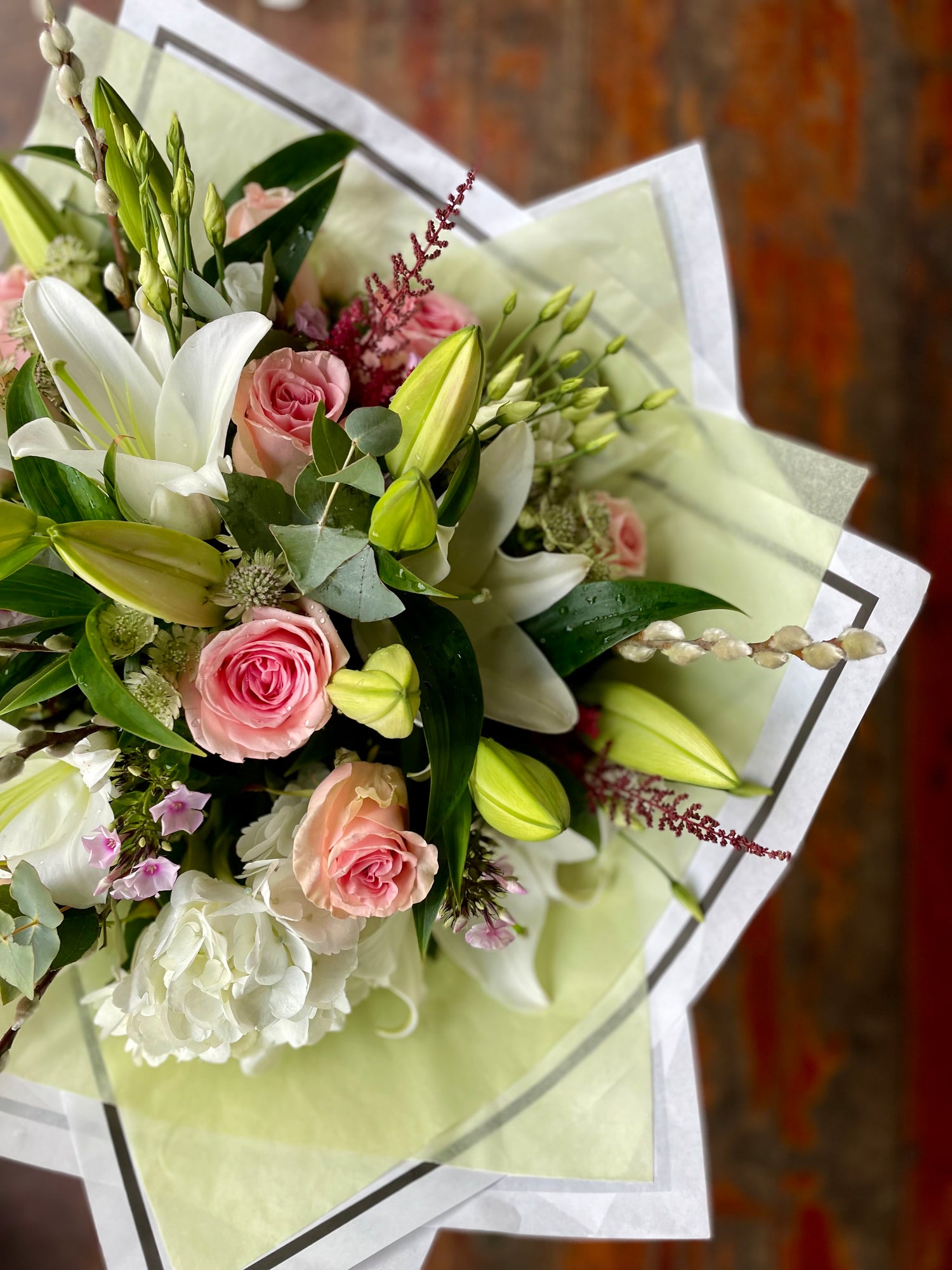 FRESH FLOWERS